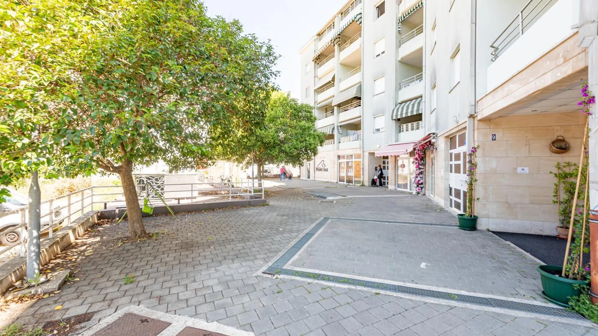 Apartment Matea With Terrace Zadar