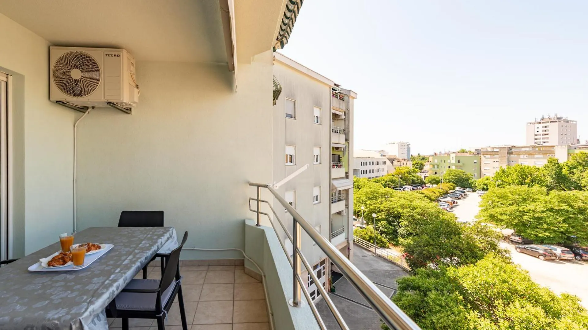 Apartment Matea With Terrace Zadar